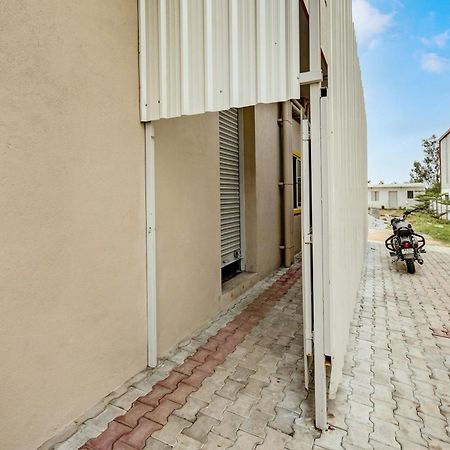Oyo Hotel Bungalow Inn Lodging & Boarding Μπανγκαλόρ Εξωτερικό φωτογραφία